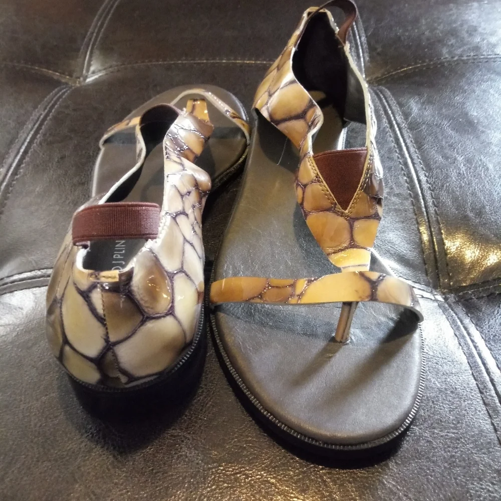 Donald J. Pliner Brown and Beige Snakeskin-Print Leather Thong Sandals